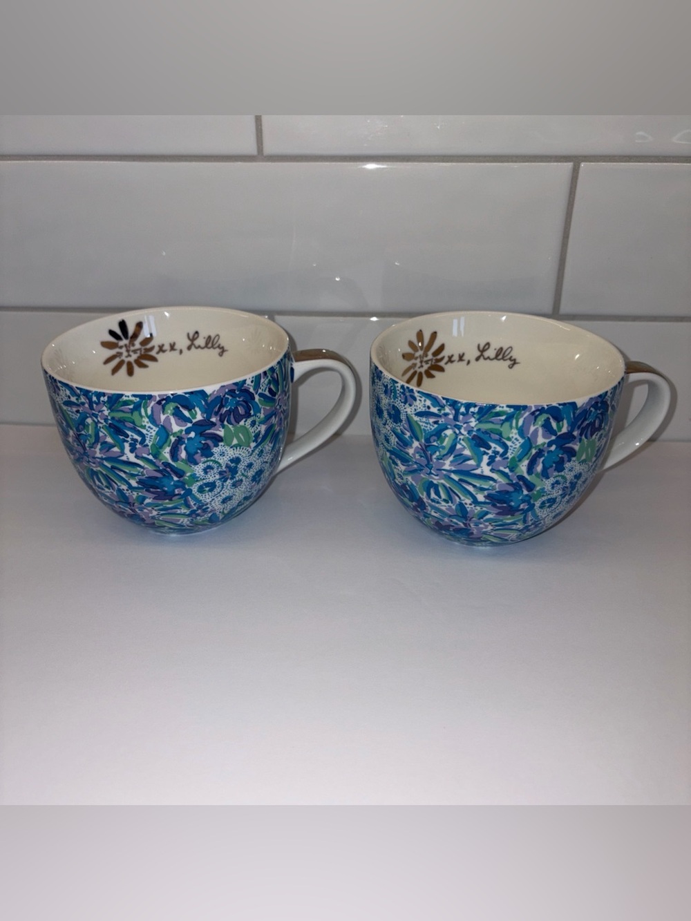 Lilly Pulitzer Ceramic Mug Coffee Tea Blue Floral Gold Trim 12 Oz. Set of Two 2